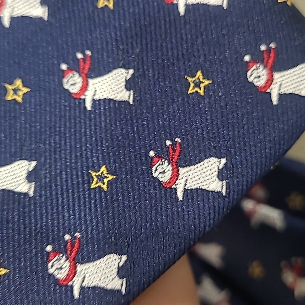 NWT Tommy Hilfiger Men's Snowmen Silk Blend Holiday 3" Tie, Navy - Picture 8 of 8